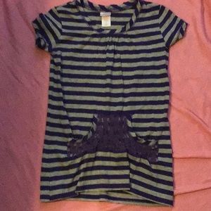 Gray and purple stripped shirt